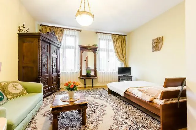 Libro Appartamento Cracovia